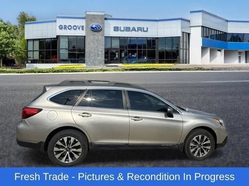Used 2015 Subaru Outback 2.5i Limited AWD/4WD image 6