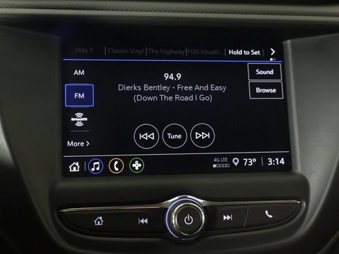 Used 2023 Chevrolet TrailBlazer LT AWD/4WD image 41