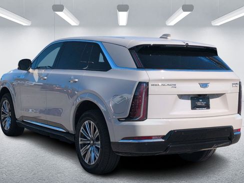 New 2026 Cadillac Escalade IQ Luxury 1 w/ LPO, Floor Liner Package image 3