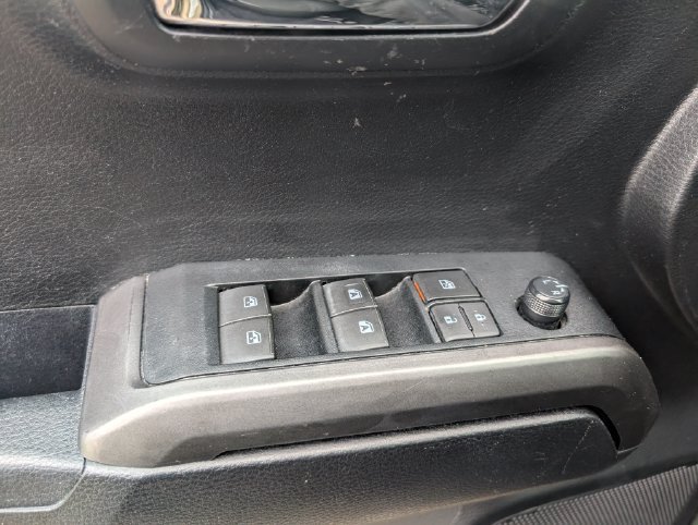 Used 2019 Toyota Tacoma TRD Sport w/ Technology Package RWD image 24