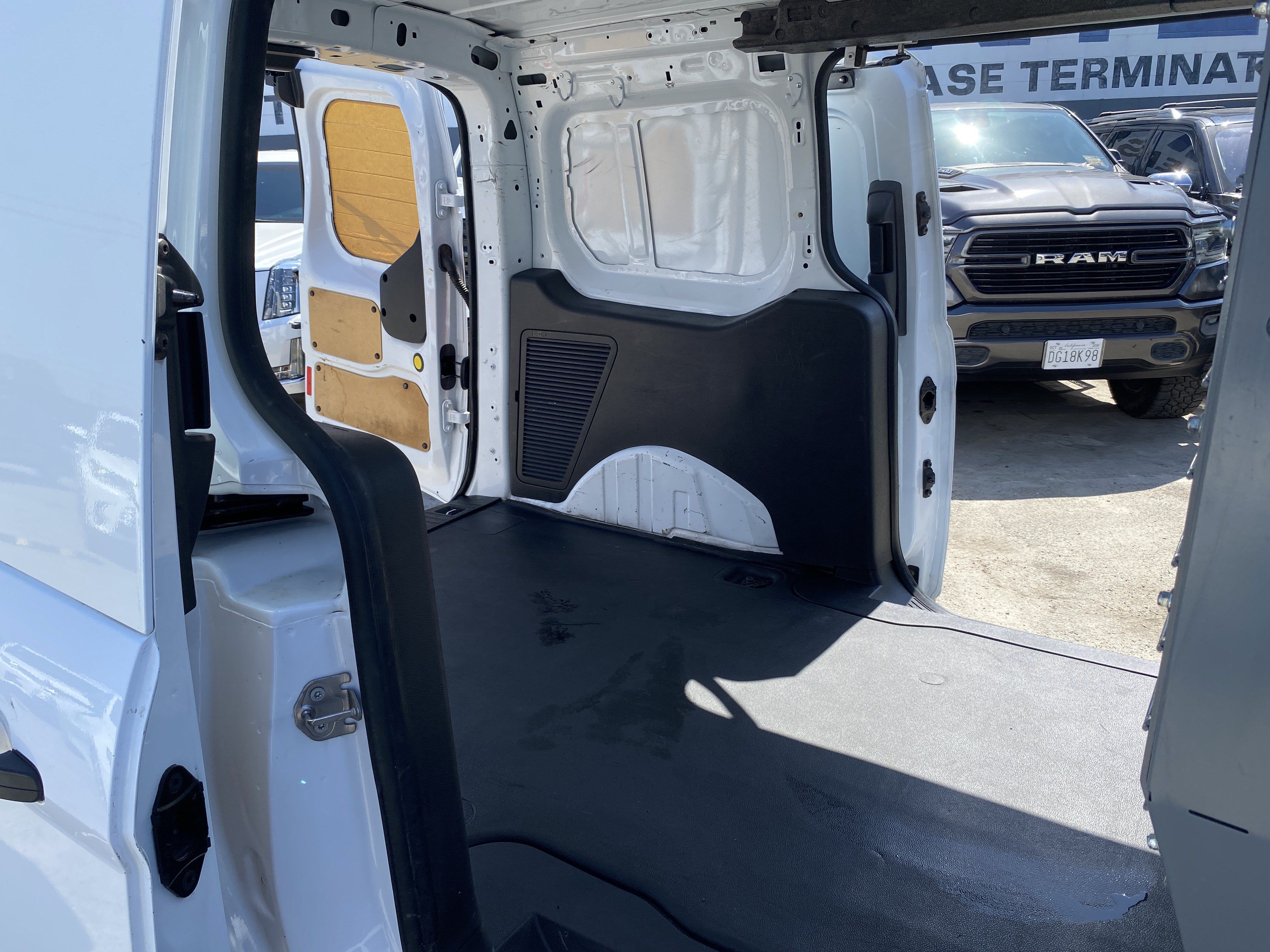 Used 2016 Ford Transit Connect XLT FWD image 19