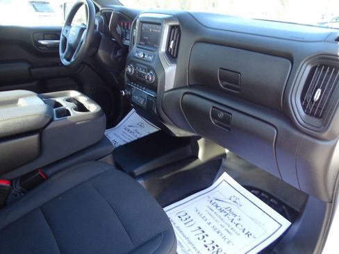 Used 2022 Chevrolet Silverado 1500 W/T image 33