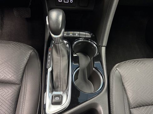 Certified 2023 Buick Encore GX Essence w/ Experience Buick Package image 36