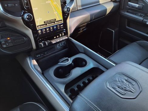 Used 2019 RAM 3500 Laramie w/ Black Appearance Package image 25