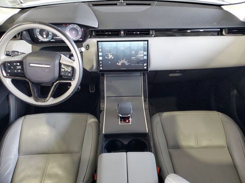 Used 2025 Land Rover Range Rover Velar Dynamic SE image 11