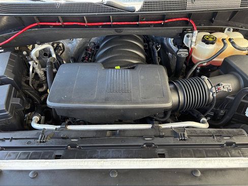 Used 2020 Chevrolet Silverado 1500 LT Trail Boss AWD/4WD image 8