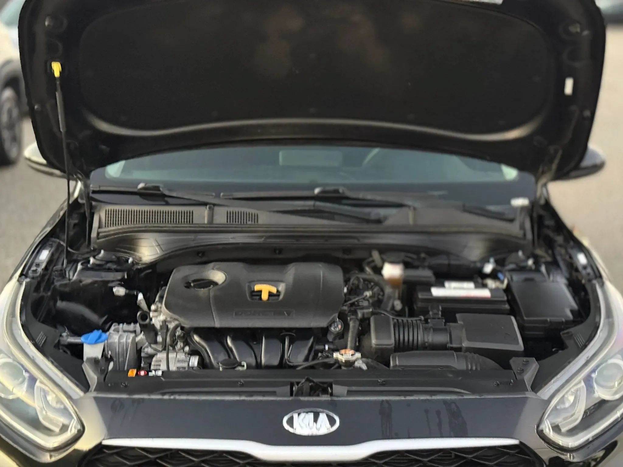 Used 2020 Kia Forte LXS FWD image 28