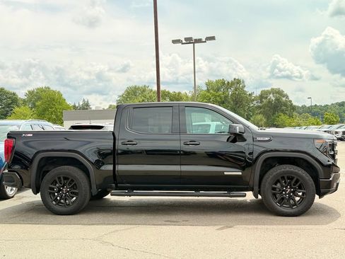 Used 2024 GMC Sierra 1500 Elevation w/ Elevation Premium Package AWD/4WD image 24