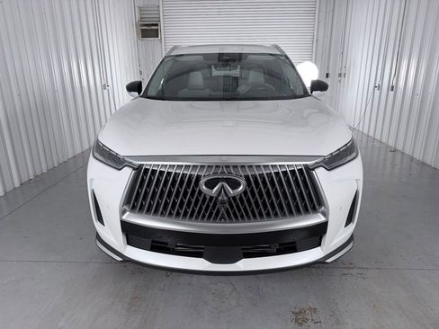 Certified 2026 INFINITI QX60 Luxe w/ Cargo Package FWD image 2
