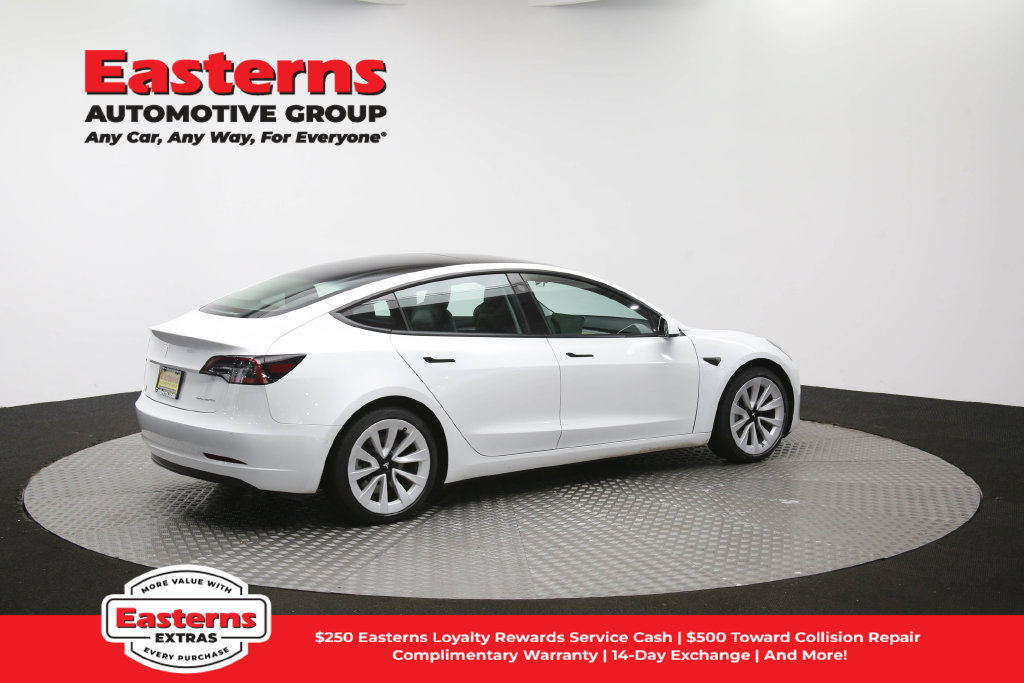 Used 2022 Tesla Model 3 Long Range AWD/4WD image 38