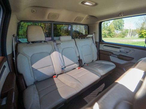 Used 2020 RAM 1500 Laramie image 37