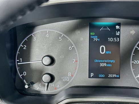 Used 2026 Toyota Corolla SE FWD image 12