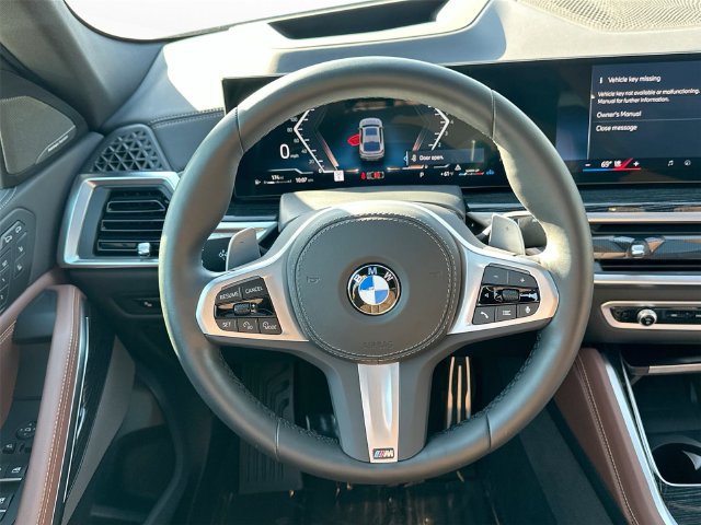 Used 2026 BMW X6 xDrive40i AWD/4WD image 16