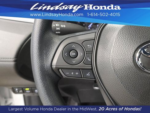 Used 2025 Toyota Corolla Cross AWD Hybrid image 16