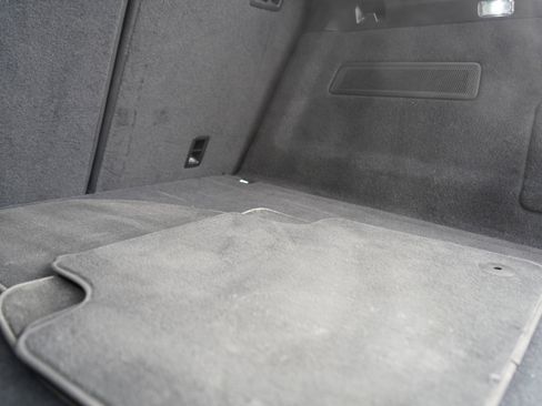 Used 2021 Porsche Cayenne Turbo image 63