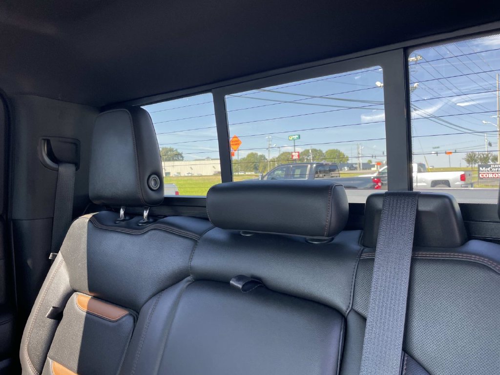 Used 2020 GMC Sierra 1500 AT4 w/ AT4 Premium Package AWD/4WD image 11