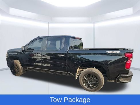 Used 2022 Chevrolet Silverado 1500 Custom w/ LPO, Dark Essentials Package AWD/4WD image 6