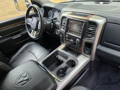 Used 2016 RAM 3500 Laramie w/ Convenience Group image 15