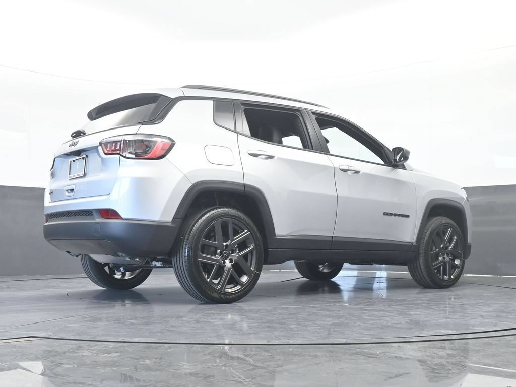 New 2026 Jeep Compass Latitude AWD/4WD image 56