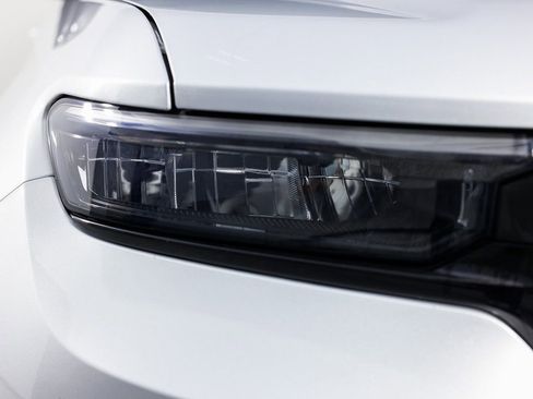 Used 2023 Jeep Grand Cherokee L Laredo image 11