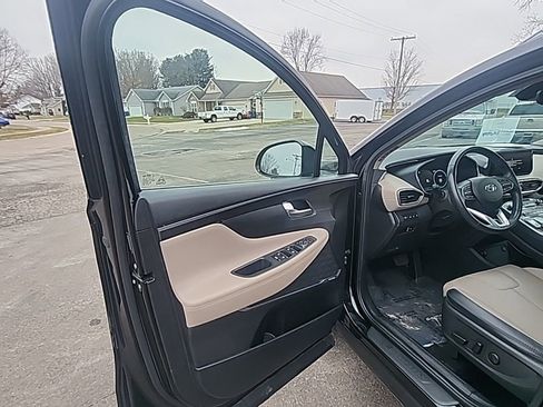 Used 2023 Hyundai Santa Fe SEL w/ Premium Package image 22