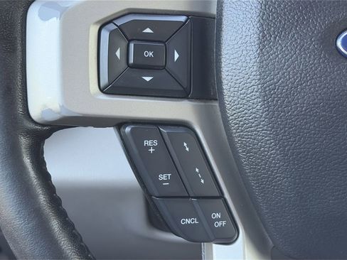 Used 2019 Ford F150 Lariat w/ Equipment Group 502A Luxury AWD/4WD image 25