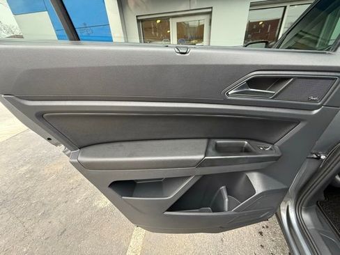 Used 2019 Volkswagen Atlas SEL Premium image 15