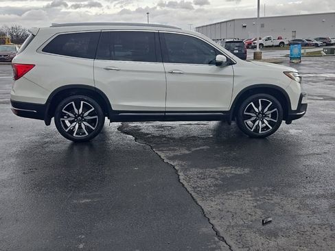 Used 2019 Honda Pilot Touring image 10