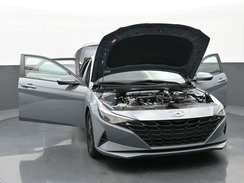 Used 2022 Hyundai Elantra SEL w/ Cargo Package image 42