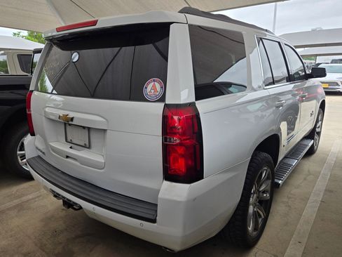 Used 2018 Chevrolet Tahoe LT w/ LT Signature Package RWD image 8