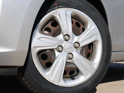 Used 2019 Chevrolet Spark LS image 13