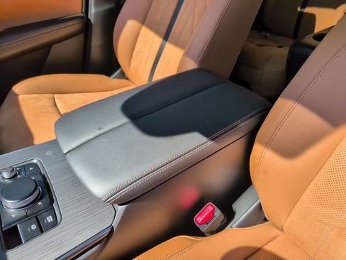 Certified 2025 MAZDA CX-90 3.3 Turbo S w/ Premium Plus image 21