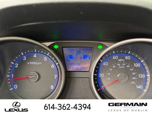 Used 2011 Hyundai Tucson Limited w/ Premium Pkg 3 AWD/4WD image 5