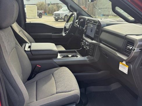 Used 2025 Ford F150 XLT w/ Equipment Group 302A MID image 15