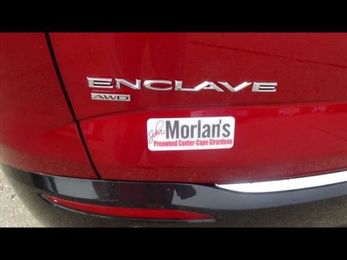 Used 2024 Buick Enclave Premium image 9