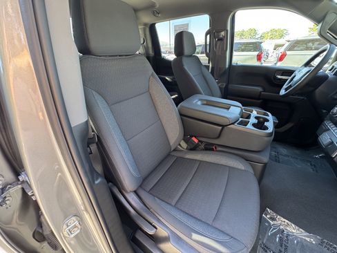 Used 2024 Chevrolet Silverado 1500 Custom w/ Rally Edition image 19