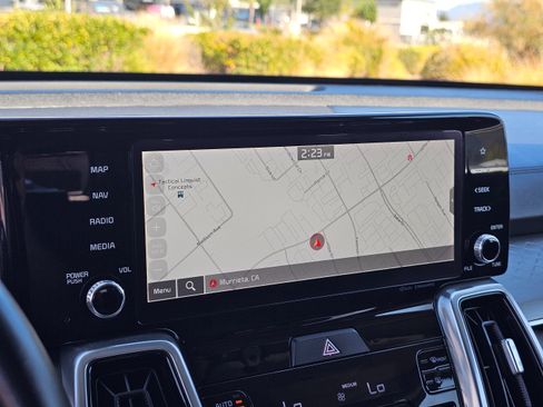 Used 2023 Kia Sorento SX FWD image 41