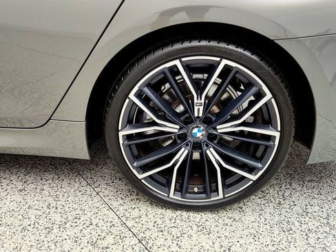 Used 2022 BMW 530i w/ M Sport Package RWD image 9