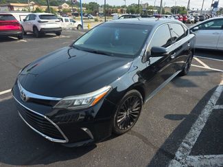 Used 2016 Toyota Avalon Touring FWD video 1
