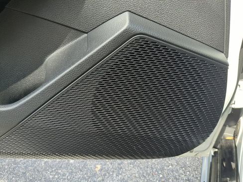 Used 2023 Honda Accord Touring image 18