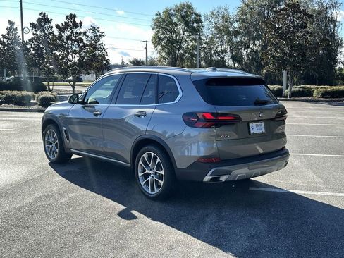 Certified 2024 BMW X5 sDrive40i w/ Premium Package image 11