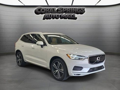 Used 2018 Volvo XC60 T6 Momentum w/ Convenience Package AWD/4WD image 1