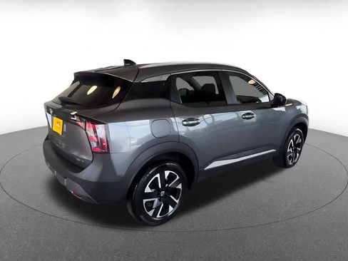 Used 2026 Nissan Kicks SV w/ Cold Weather Package AWD/4WD image 13