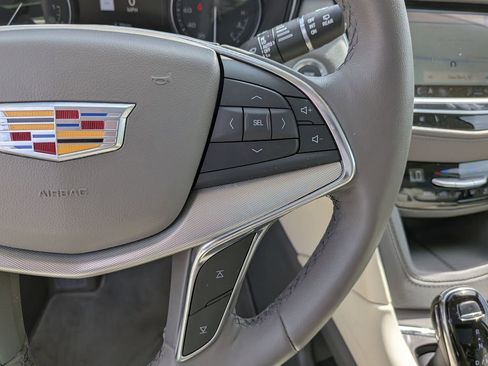 Certified 2024 Cadillac XT5 Premium Luxury w/ Technology Package FWD image 16