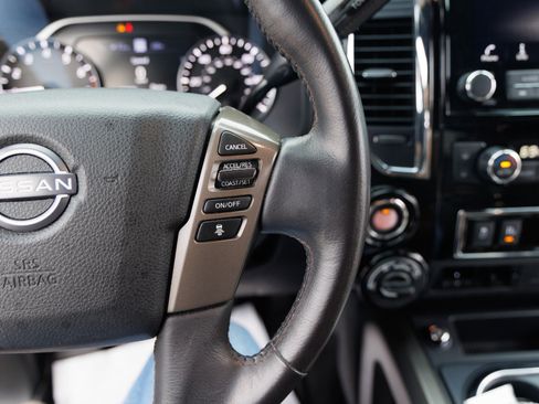 Used 2023 Nissan Titan Platinum Reserve w/ Moonroof Package image 25