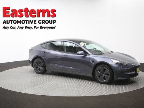 Used 2023 Tesla Model 3 Standard Range RWD image 43