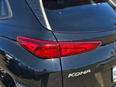 Used 2023 Hyundai Kona SEL FWD image 25