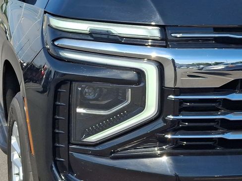 Used 2025 Chevrolet Tahoe LT AWD/4WD image 9