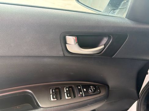 Used 2016 Kia Optima LX FWD image 5