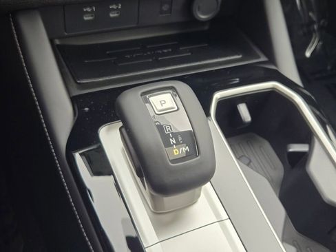 New 2026 Mitsubishi Outlander SE image 24